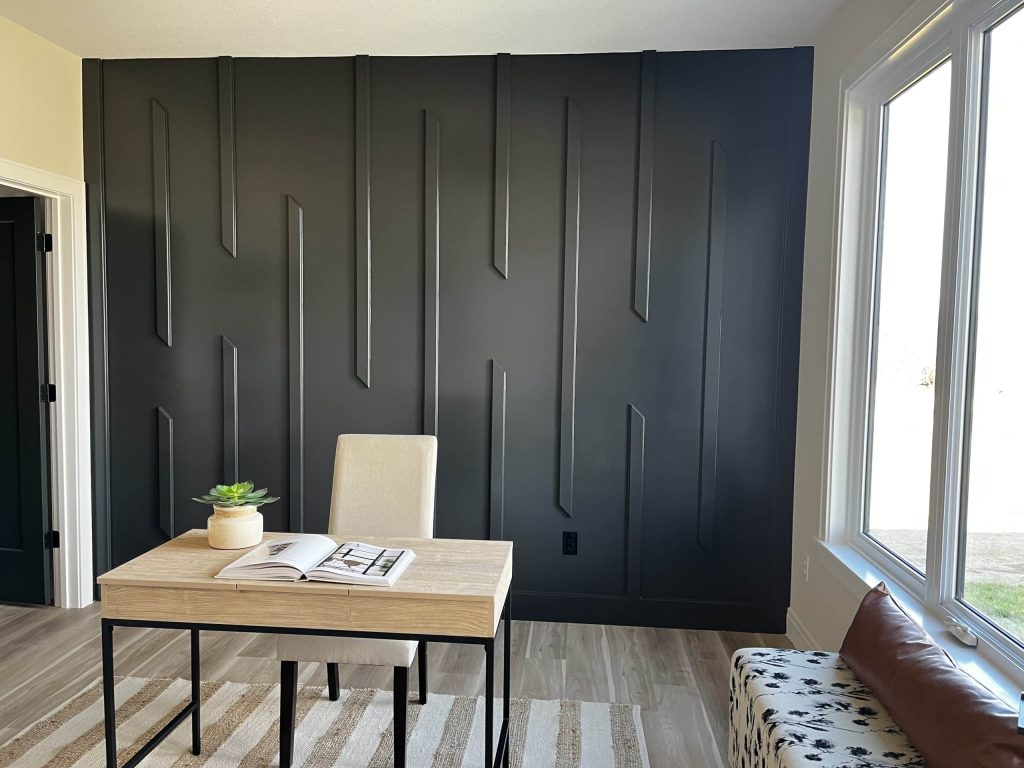 versatile room as an office or 5th bedroom