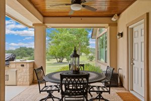 Covered Patio with BBQ and patio table